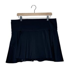 Athleta Elevate Skort Size 1X  Black Tennis Pickleball Athleisure Pleated Golf